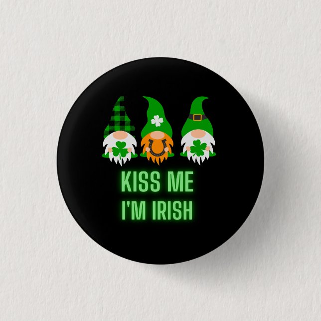 Kiss Me I'm Irish St. Patrick's Day Gnome Shamrock 1 Inch Round Button (Front)