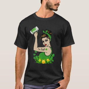Kiss Me I'm Irish Woman Drink Beer Shamrock St Pat T-Shirt