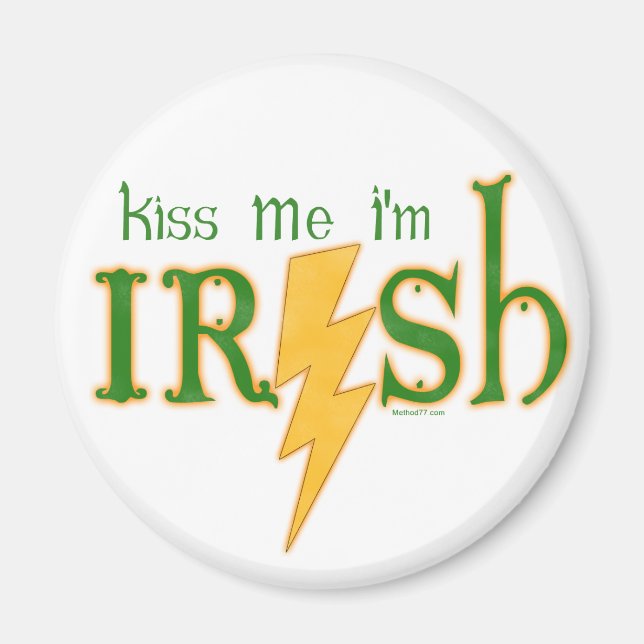 Kiss Me Irish Lightning Bolt Magnet (Front)