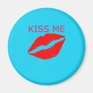 Kiss Me Magnet