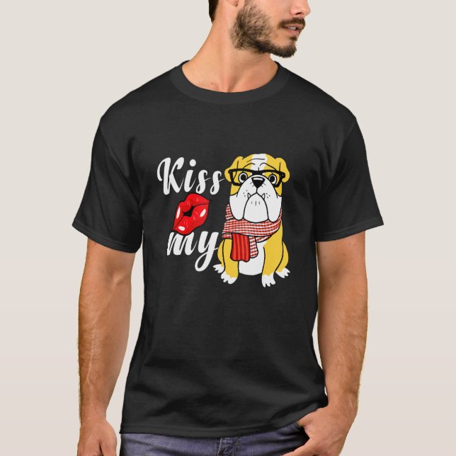 Kiss My English Bulldog Love Pet T-Shirt (Front)