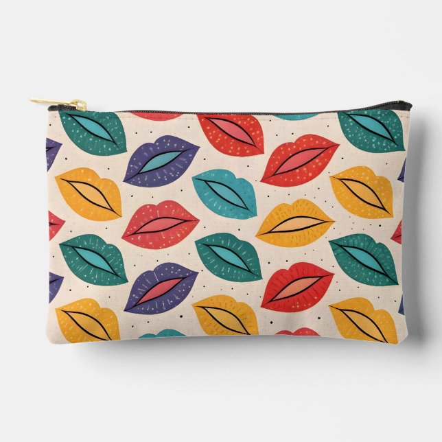 kiss pattern accessory pouch (Front)