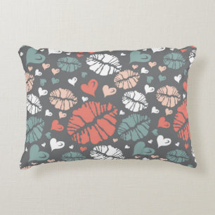 Kiss Print And Heart Pattern Decorative Pillow