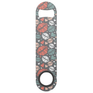 Kiss Print And Heart Pattern Speed Bottle Opener