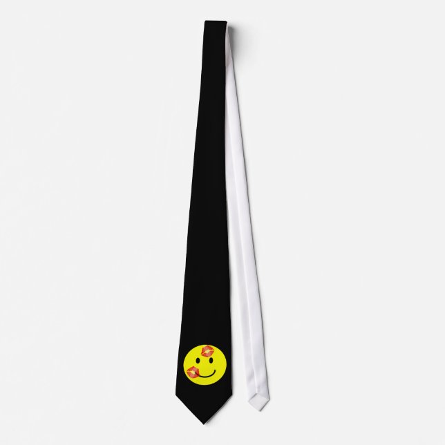 'kissey FACE TIE (Front)