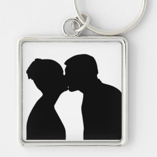 KISSING COUPLE KEYCHAIN