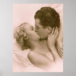 Kissing in Pink Poster