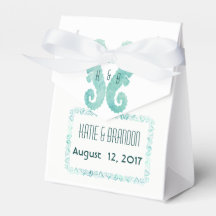 Kissing Seahorses Favour Box in Turquoise