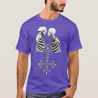 Kissing Skeleton with Peter Cross, Gothic, Satanis T-Shirt