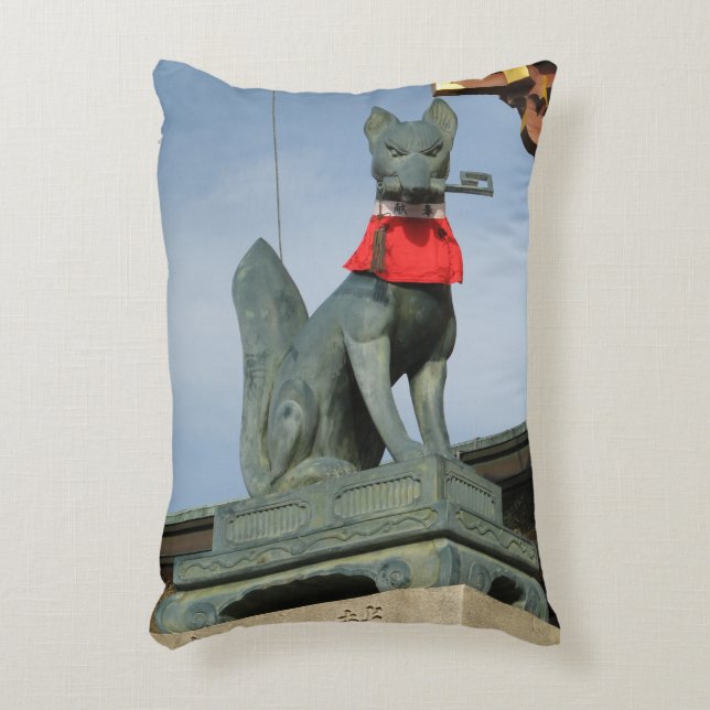 Kitsune キツネ (Fox) with Key in Mouth Accent Pillow (Front(Vertical))