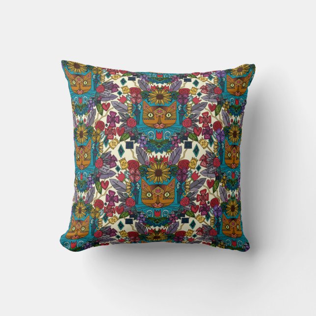 kitten garden throw pillow (Front)