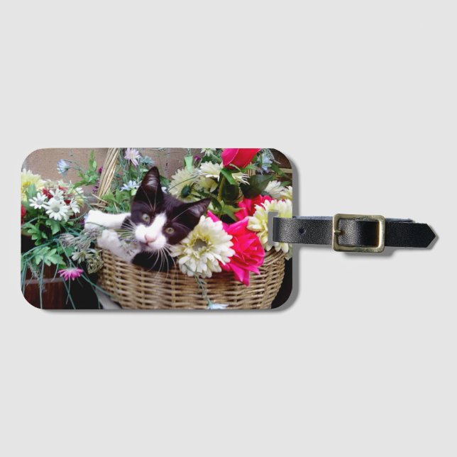 Kitten in a Basket Luggage Tag (Front Horizontal)
