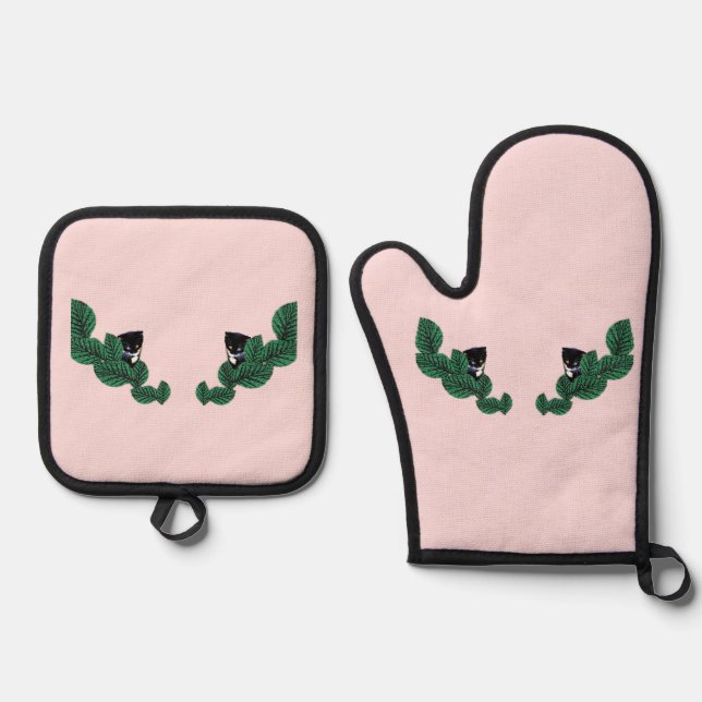 Kittens and Leaves Oven Mitt & Pot Holder Set (Front)
