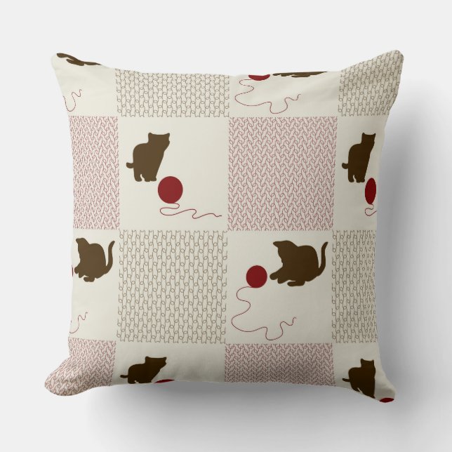 Kittens Backgrounds Throw Pillow (Front)