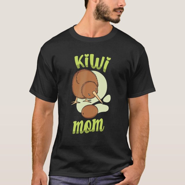 Kiwi Mom Kiwi Bird  New Zealand Mothers Day T-Shirt (Front)