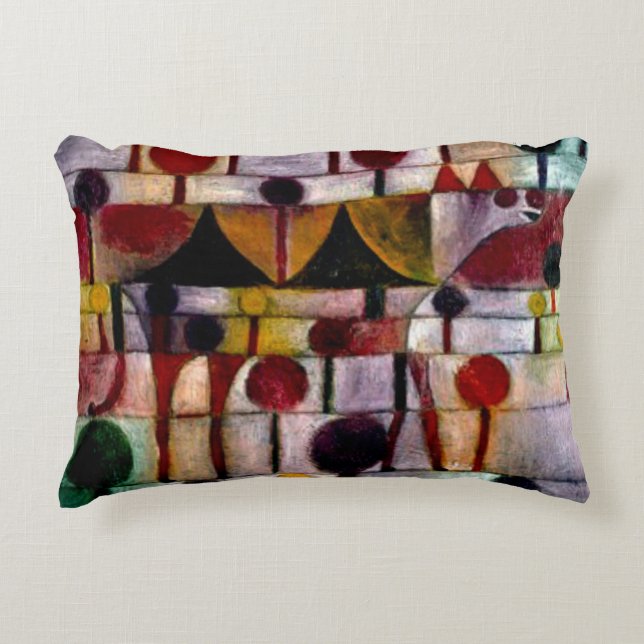 Klee - Kamel in Rhythmischer Baumlandschaft Klein Decorative Pillow (Front)
