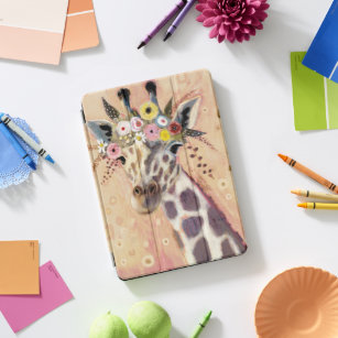 Klimt Giraffe   Adorned In Flowers iPad Pro Cover