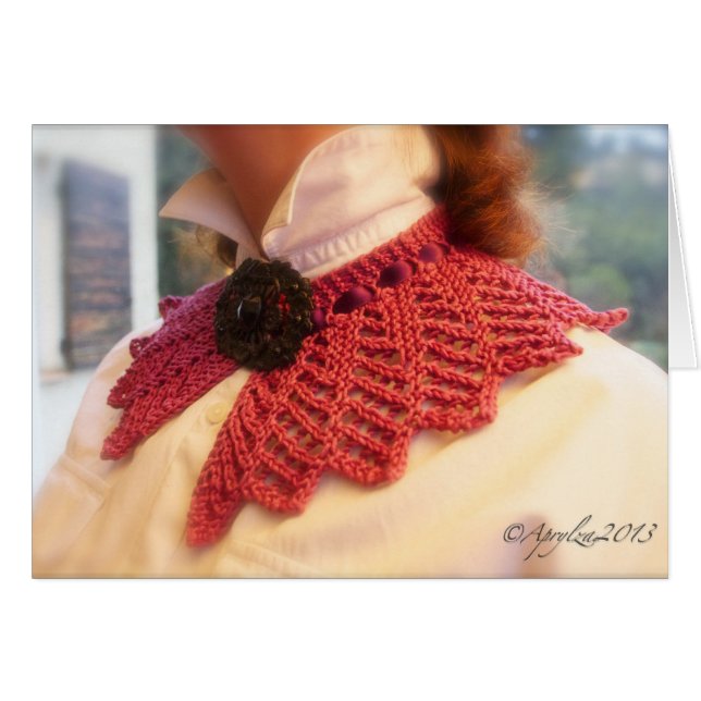 Knitted Lace Collar Pattern (Front Horizontal)