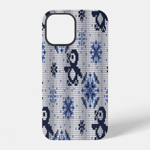 Knitted Winter Penguins Decorative Pattern iPhone 12 Case