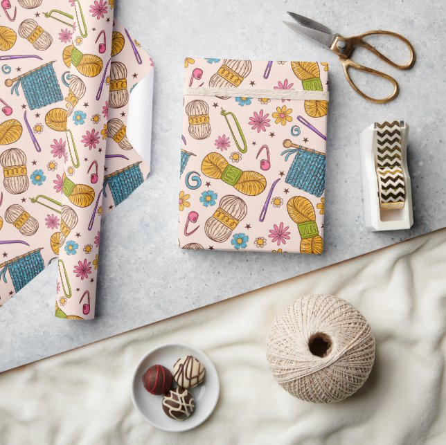 Knitting Love Wrapping Paper (Crafts)