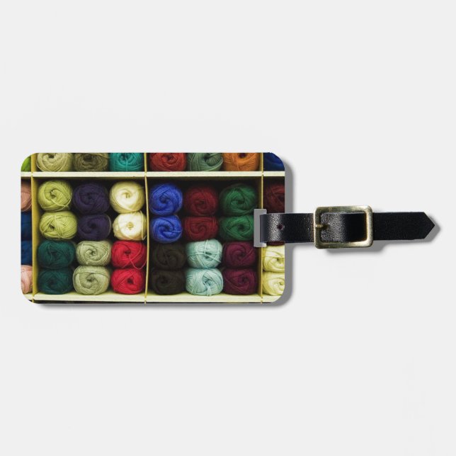 Knitting Yarn Luggage Tag (Front Horizontal)