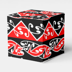 Kowhaiwhai Traditional Maori Koru Pattern Favor Box