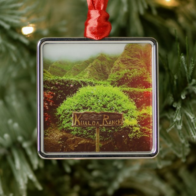 Kualoa Ranch Metal Ornament (Tree)
