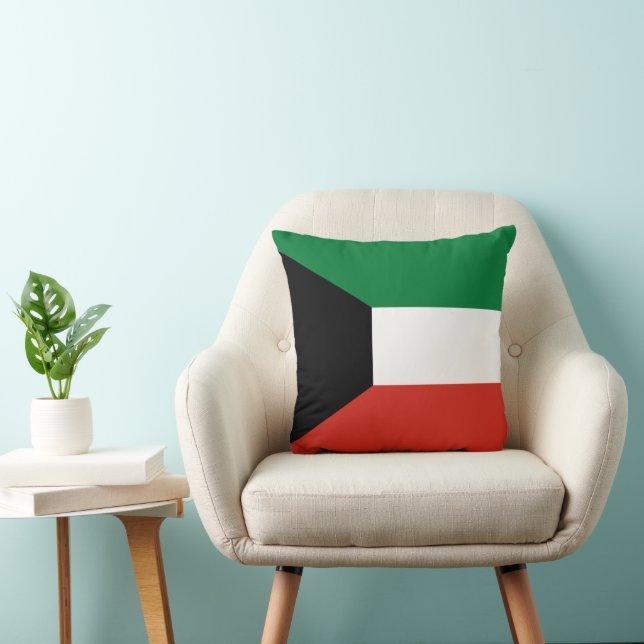Kuwait flag throw pillow (Chair)