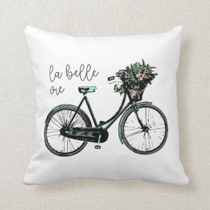 La belle de La luttent le coussin