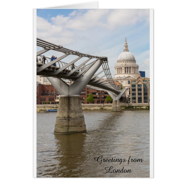 La cathédrale de St Paul et le pont de millénaire (Devant)