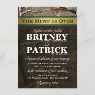 La chasse aux invitations à se marier en camo