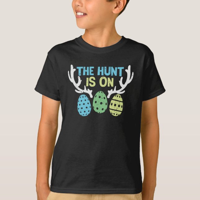 La Chasse Se Fait Sur Un Petit T-Shirt De Pâques (Devant)