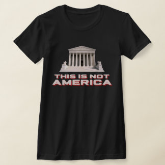 La Cour Suprême N'Est Pas Le T-shirt Américain