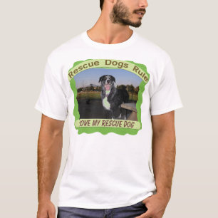 La délivrance poursuit le T-shirt de règle