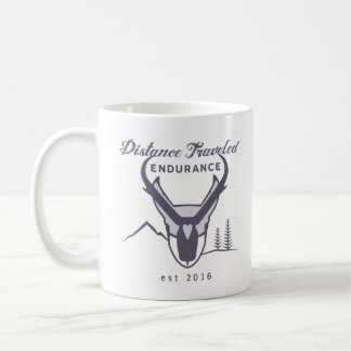 La distance a voyagé tasse de café de résistance