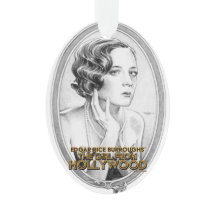 La Fille de l'ornement de Noël hollywoodien