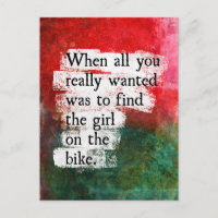 La Fille Sur La Carte Postale Du Vélo