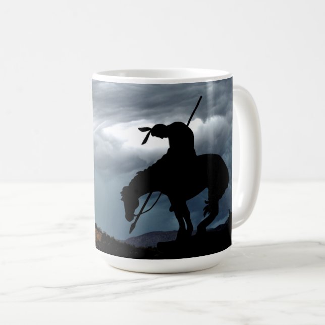 La fin de la tasse de café du sentier (Devant droit)