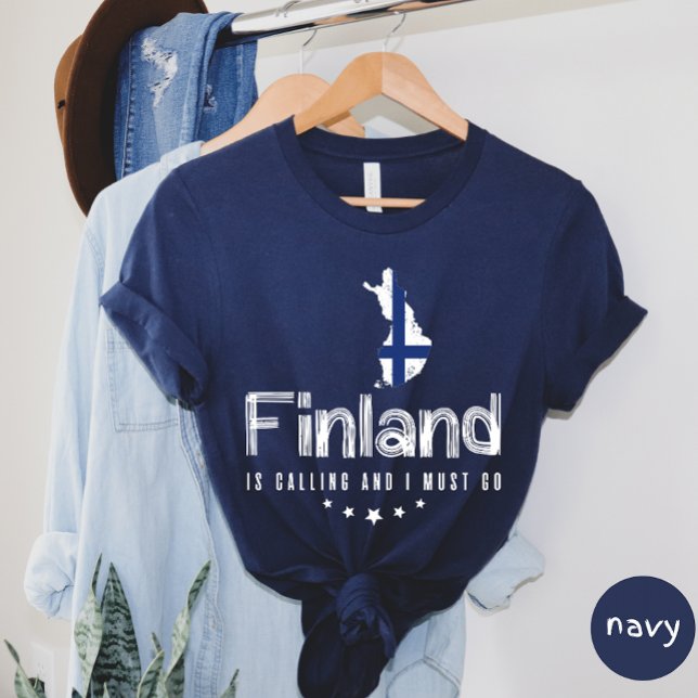 La Finlande Appelle Et Je Dois Aller T-shirt (Créateur téléchargé)