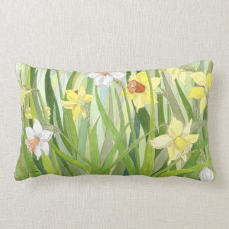 La jonquille met en place le coussin lombaire