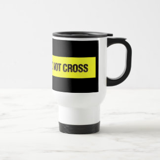 La ligne de police ne croisent pas la tasse