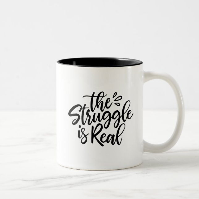 La lutte est vraie tasse (Droit)