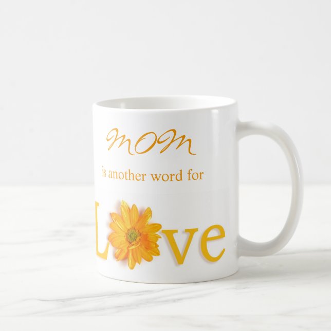 La maman est un autre mot pour la tasse d'amour (Droite)