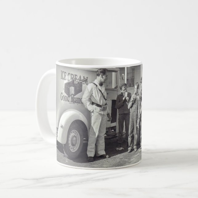 La Mug de l'homme à la crème glacée (Devant gauche)