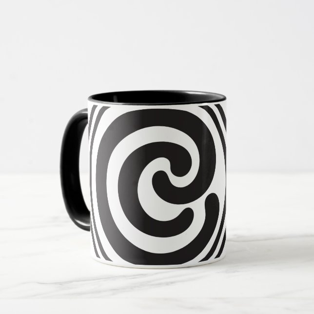 La Mug du Commonwealth (Devant gauche)