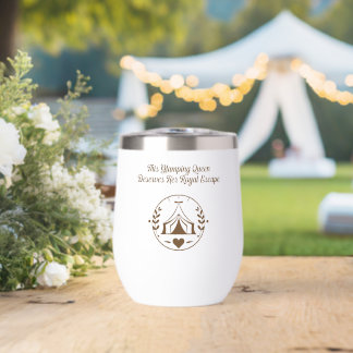 La Reine du Glamping Mérite son Évasion Royale