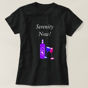 La sérénité Wine maintenant le T-shirt des femm