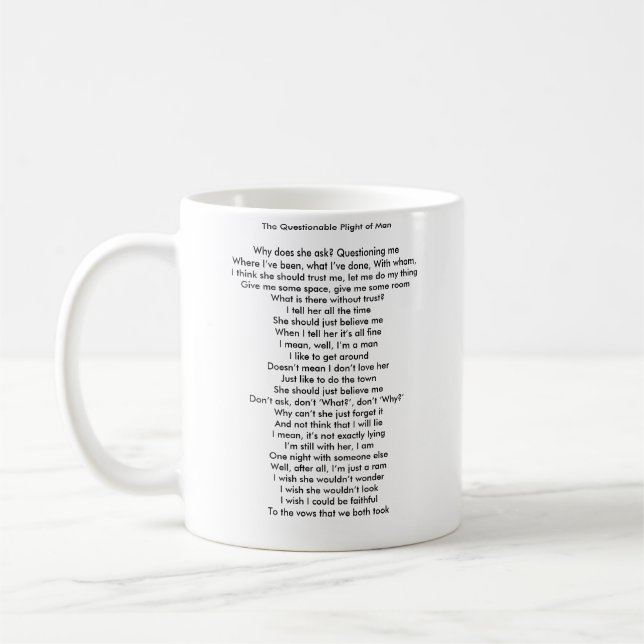 La situation difficile incertaine de la tasse de (Gauche)