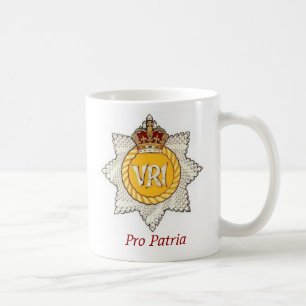La tasse canadienne royale de régiment