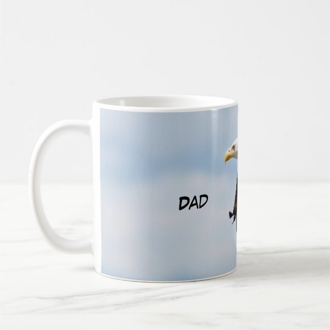 La tasse de café avec l'aigle chauve (Gauche)